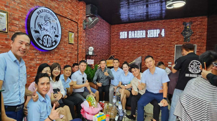 Sơn Barber Shop cắt tóc Nam